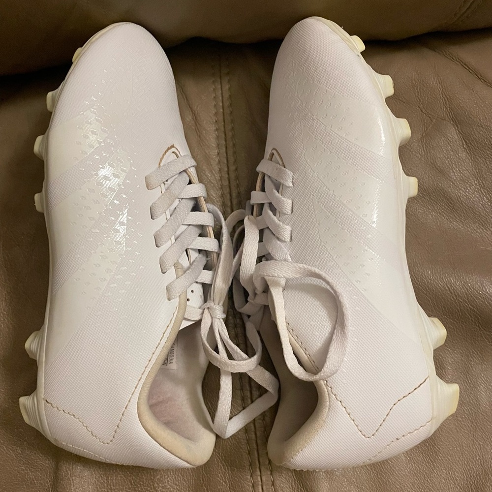 Adidas Predator/youth soccer cleats/size 1